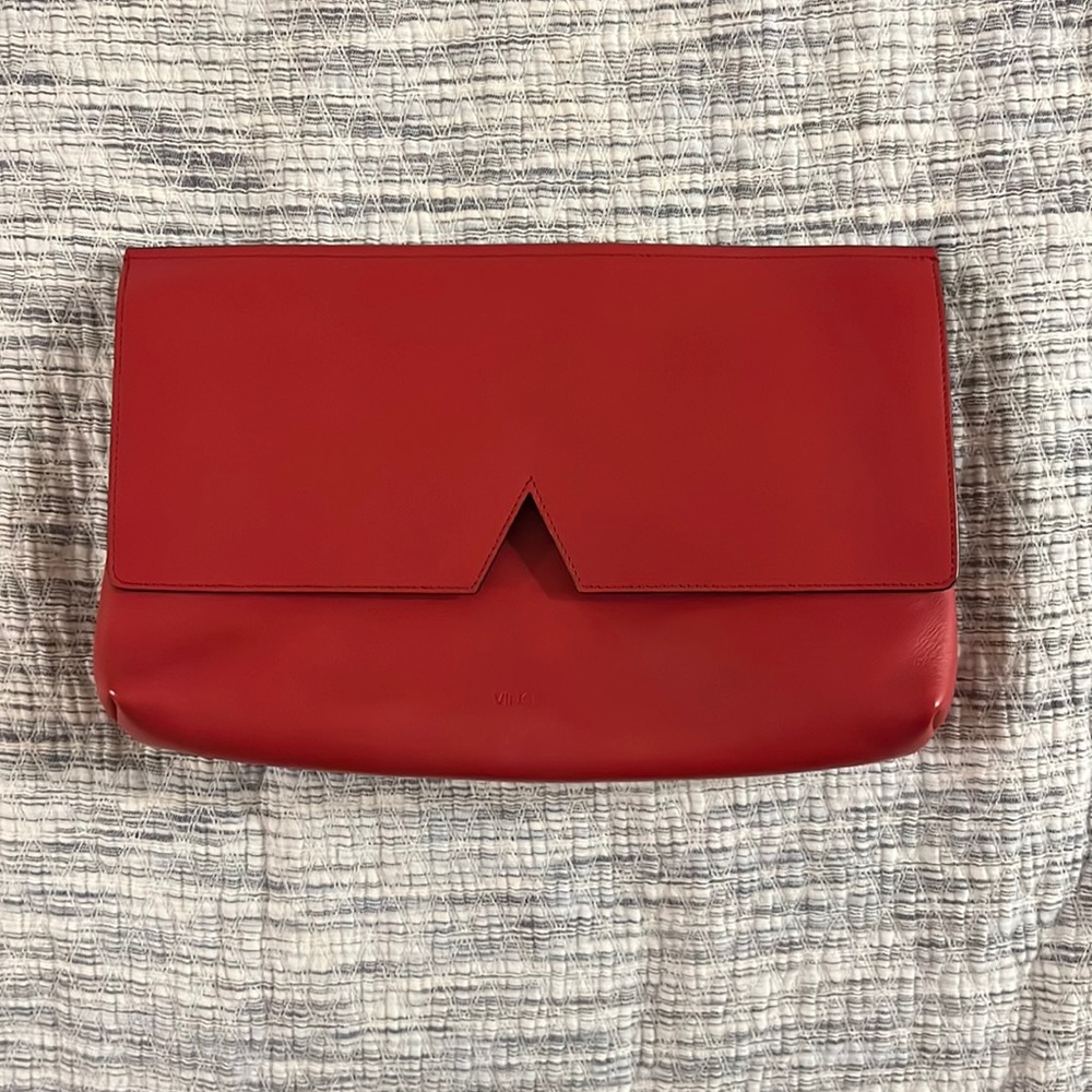 Vince Red Clutch
